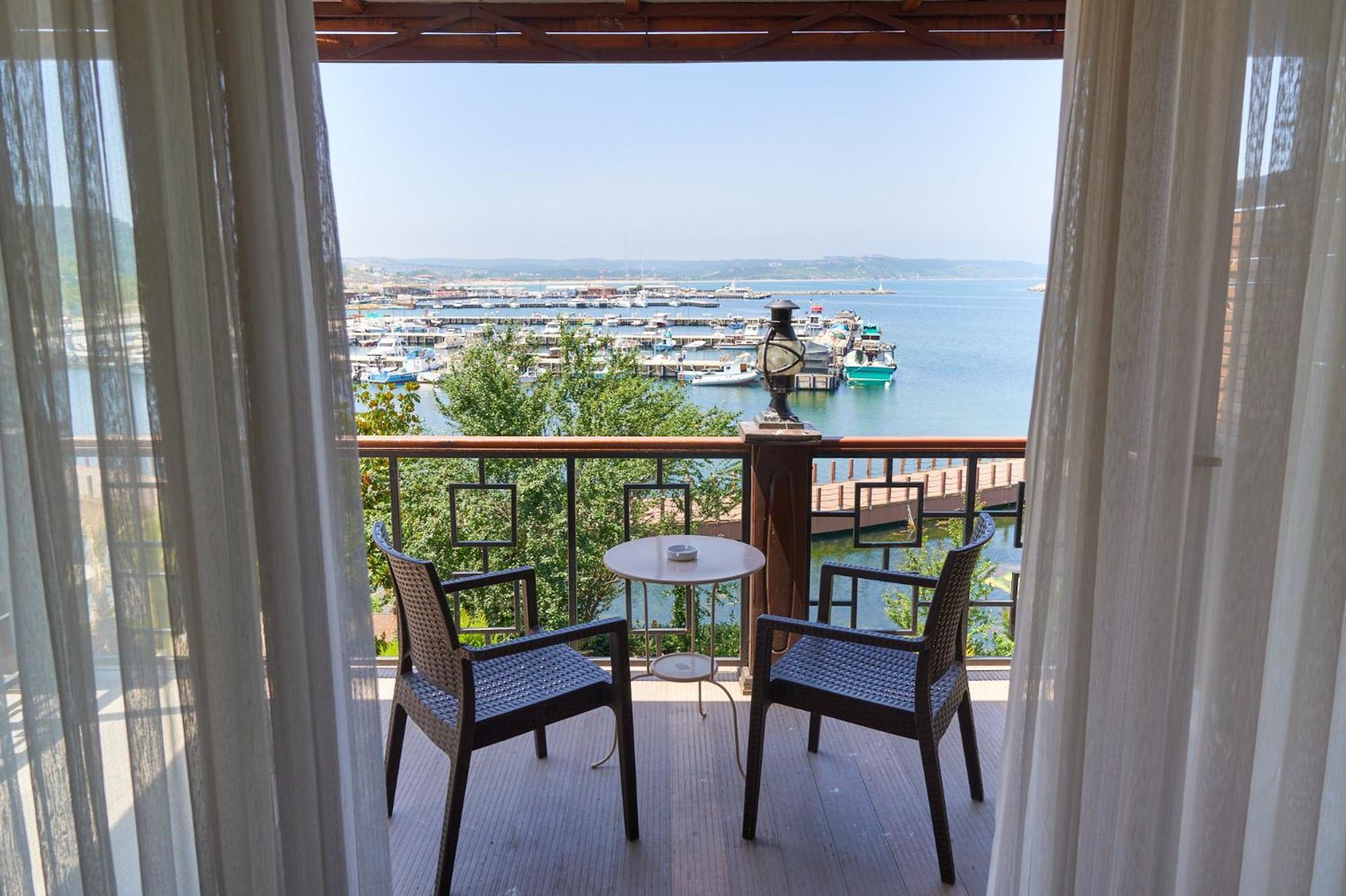 Phellos Suites Boutique Hotel ซิเล ภายนอก รูปภาพ