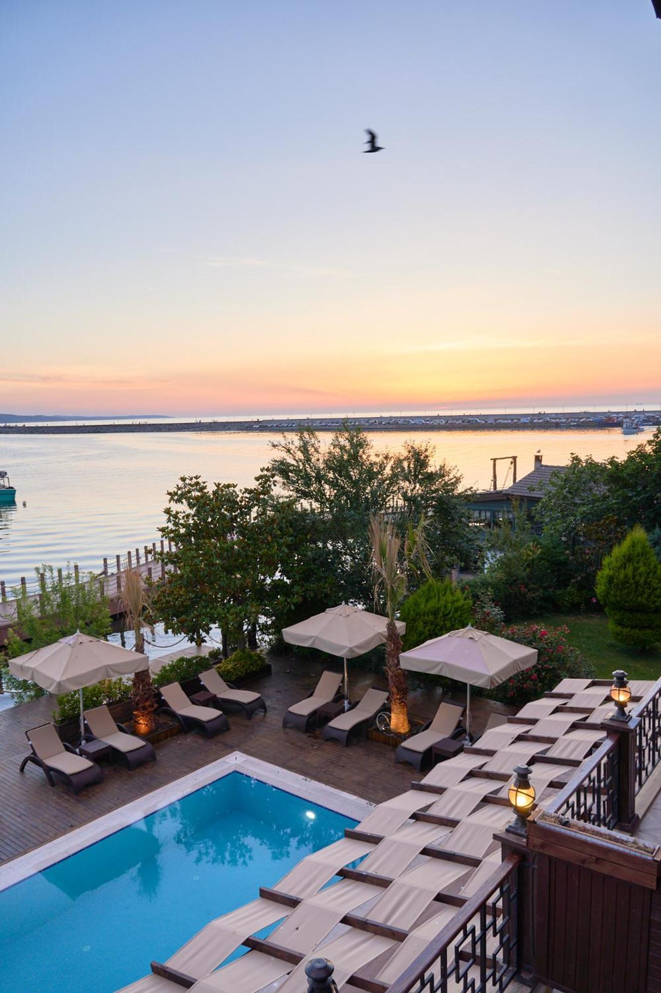 Phellos Suites Boutique Hotel ซิเล ภายนอก รูปภาพ