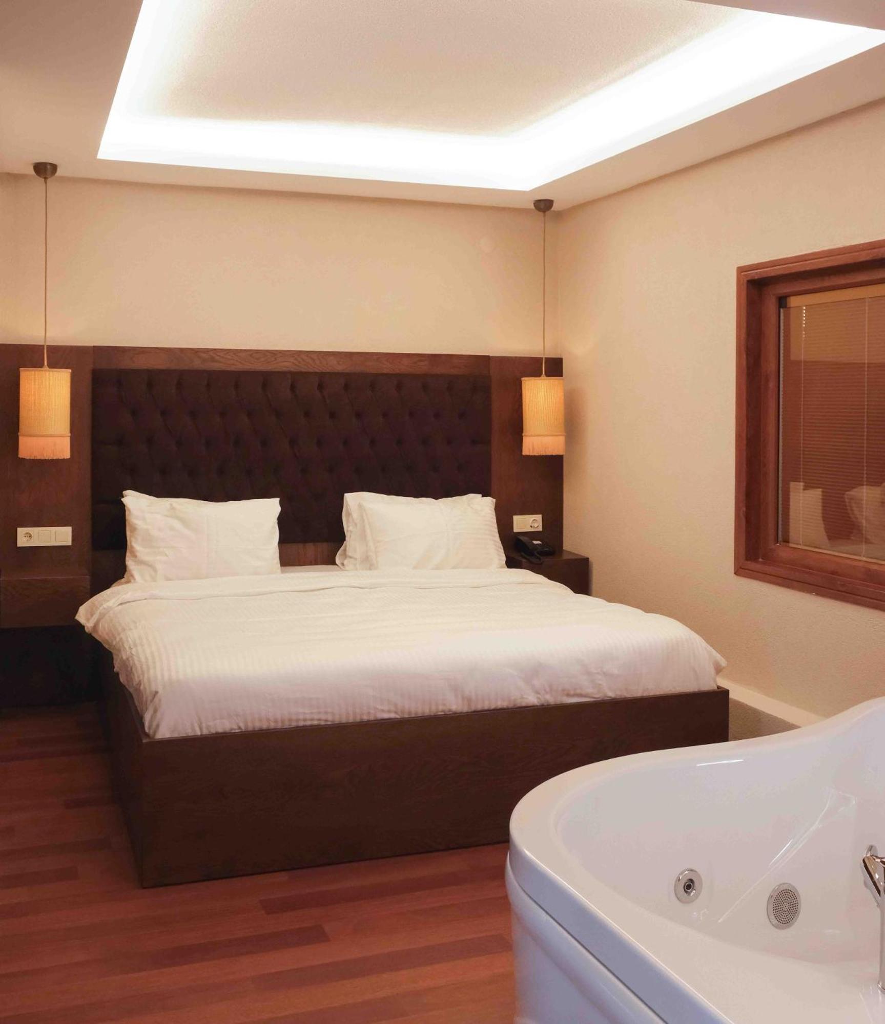 Phellos Suites Boutique Hotel ซิเล ภายนอก รูปภาพ