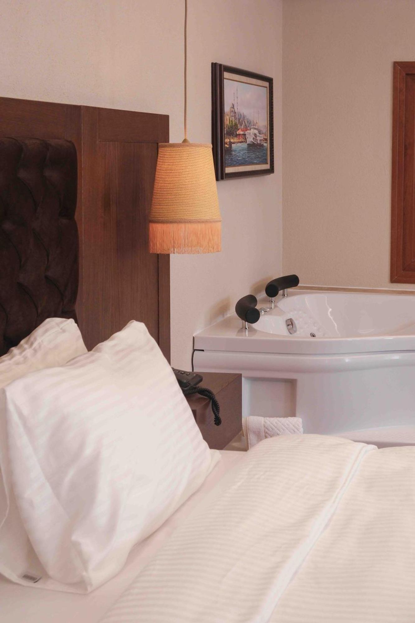 Phellos Suites Boutique Hotel ซิเล ภายนอก รูปภาพ
